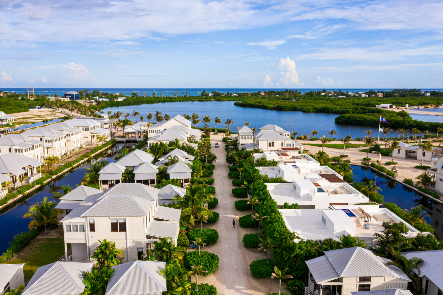 mahogany-bay-resort-belize-travel